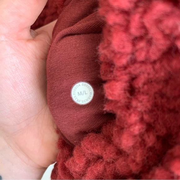 Lululemon Scuba wool Oversized Sherpa 1/2 Zip Savannah burgundy red size M/L - Picture 9 of 12